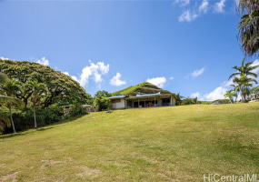 44-275 Kaneohe Bay Drive,Kailua,Hawaii,96734,3 ベッドルーム ベッドルーム,3 バスルームバスルーム,一戸建て,Kaneohe Bay,18123221