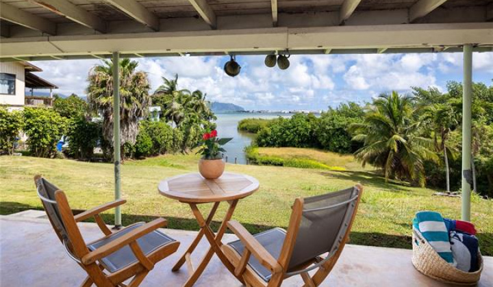 44-275 Kaneohe Bay Drive,Kailua,Hawaii,96734,3 ベッドルーム ベッドルーム,3 バスルームバスルーム,一戸建て,Kaneohe Bay,18123221