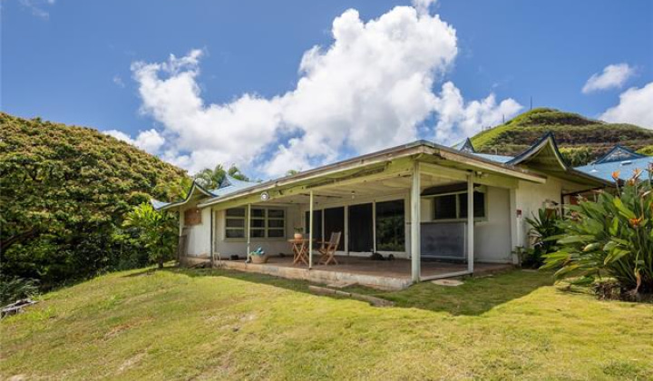 44-275 Kaneohe Bay Drive,Kailua,Hawaii,96734,3 ベッドルーム ベッドルーム,3 バスルームバスルーム,一戸建て,Kaneohe Bay,18123221