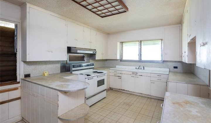 44-275 Kaneohe Bay Drive,Kailua,Hawaii,96734,3 ベッドルーム ベッドルーム,3 バスルームバスルーム,一戸建て,Kaneohe Bay,18123221