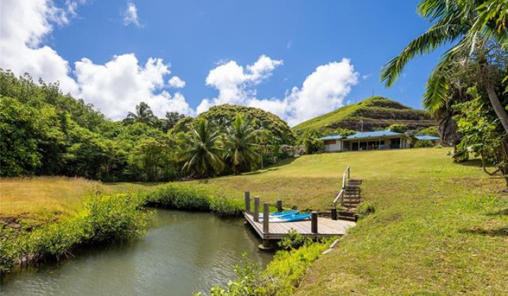 44-275 Kaneohe Bay Drive,Kailua,Hawaii,96734,3 ベッドルーム ベッドルーム,3 バスルームバスルーム,一戸建て,Kaneohe Bay,18123221