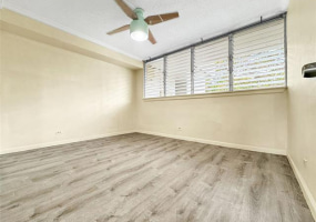 1323 Makiki Street,Honolulu,Hawaii,96814,1 Bedroom Bedrooms,1 BathroomBathrooms,Condo/Townhouse,Makiki,2,17729970