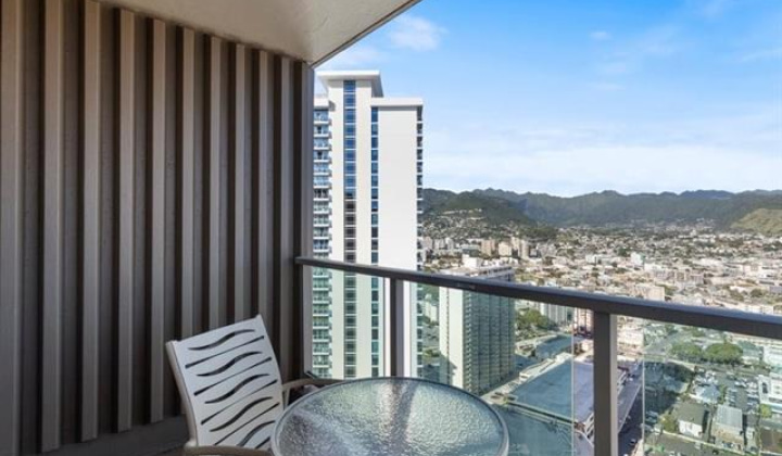 410 Atkinson Drive,Honolulu,Hawaii,96814,1 ベッドルーム ベッドルーム,1 バスルームバスルーム,コンド / タウンハウス,Atkinson,35,18577699