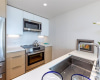 1001 Queen Street,Honolulu,Hawaii,96814,2 Bedrooms Bedrooms,2 BathroomsBathrooms,Condo/Townhouse,Queen,18,18125203