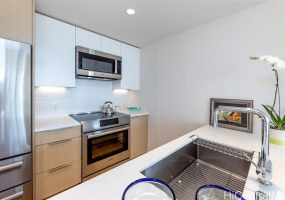 1001 Queen Street,Honolulu,Hawaii,96814,2 Bedrooms Bedrooms,2 BathroomsBathrooms,Condo/Townhouse,Queen,18,18125203