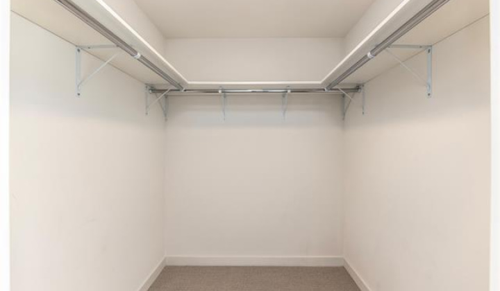 1001 Queen Street,Honolulu,Hawaii,96814,2 Bedrooms Bedrooms,2 BathroomsBathrooms,Condo/Townhouse,Queen,18,18125203