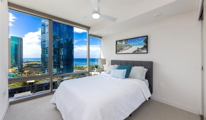 1001 Queen Street,Honolulu,Hawaii,96814,2 Bedrooms Bedrooms,2 BathroomsBathrooms,Condo/Townhouse,Queen,18,18125203