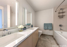 1001 Queen Street,Honolulu,Hawaii,96814,2 Bedrooms Bedrooms,2 BathroomsBathrooms,Condo/Townhouse,Queen,18,18125203