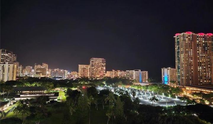1910 Ala Moana Boulevard,Honolulu,Hawaii,96815,2 ベッドルーム ベッドルーム,2 バスルームバスルーム,コンド / タウンハウス,Ala Moana,14,19291147