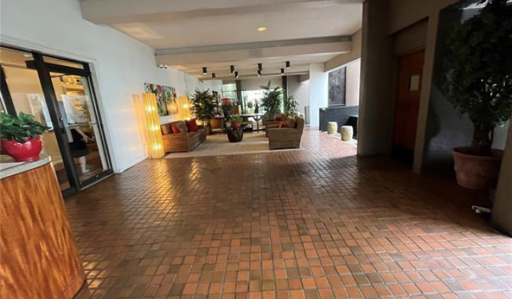 1910 Ala Moana Boulevard,Honolulu,Hawaii,96815,2 ベッドルーム ベッドルーム,2 バスルームバスルーム,コンド / タウンハウス,Ala Moana,14,19291147