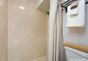 2450 Prince Edward Street,Honolulu,Hawaii,96815,1 BathroomBathrooms,Condo/Townhouse,Prince Edward,4,18126798