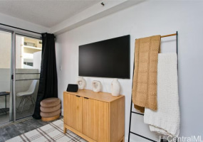 1610 Kanunu Street,Honolulu,Hawaii,96814,1 Bedroom Bedrooms,1 BathroomBathrooms,Condo/Townhouse,Kanunu,11,17732965