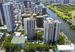300 Wai Nani Way,Honolulu,Hawaii,96815,1 Bedroom Bedrooms,1 BathroomBathrooms,Condo/Townhouse,Wai Nani,4,18127065