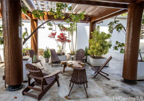 300 Wai Nani Way,Honolulu,Hawaii,96815,1 Bedroom Bedrooms,1 BathroomBathrooms,Condo/Townhouse,Wai Nani,4,18127065
