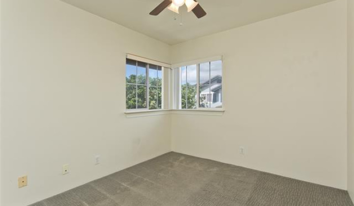 321 Ainahou Street,Honolulu,Hawaii,96825,4 ベッドルーム ベッドルーム,2 バスルームバスルーム,一戸建て,Ainahou,19293451