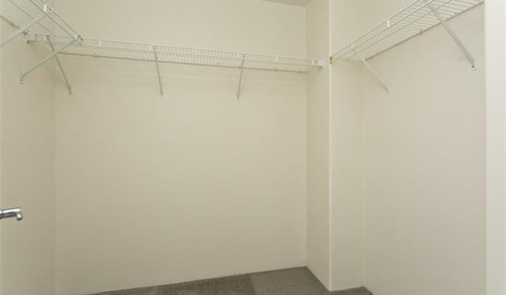 321 Ainahou Street,Honolulu,Hawaii,96825,4 ベッドルーム ベッドルーム,2 バスルームバスルーム,一戸建て,Ainahou,19293451