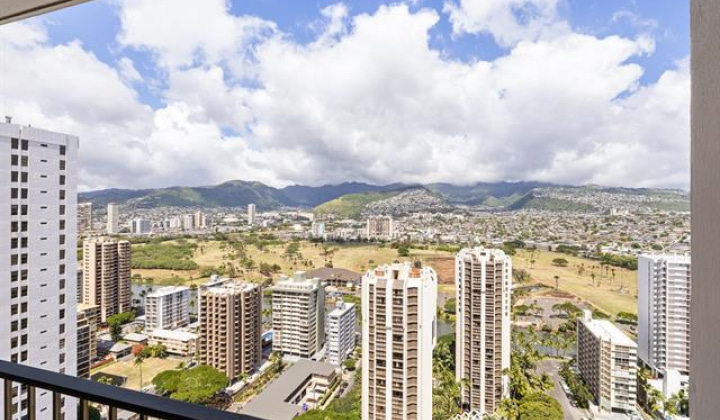 229 Paoakalani Avenue,Honolulu,Hawaii,96815,1 ベッドルーム ベッドルーム,1 バスルームバスルーム,コンド / タウンハウス,Paoakalani,34,18580923