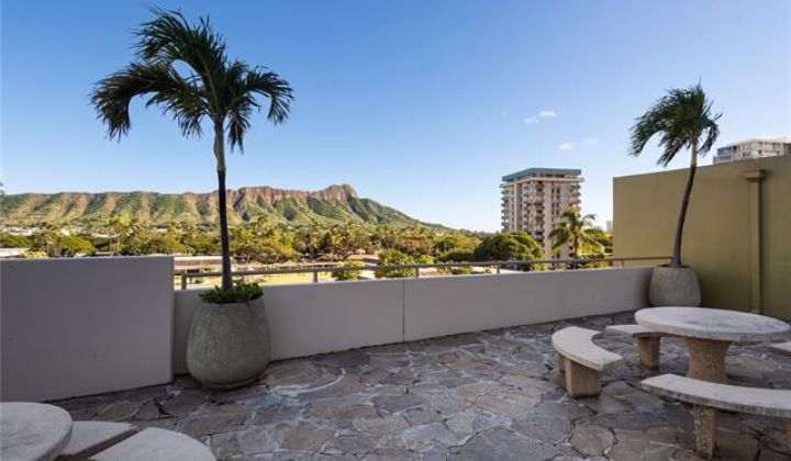 229 Paoakalani Avenue,Honolulu,Hawaii,96815,1 ベッドルーム ベッドルーム,1 バスルームバスルーム,コンド / タウンハウス,Paoakalani,34,18580923