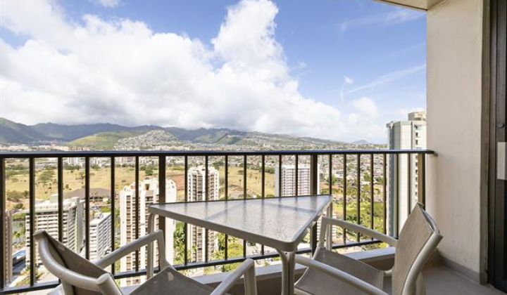 229 Paoakalani Avenue,Honolulu,Hawaii,96815,1 ベッドルーム ベッドルーム,1 バスルームバスルーム,コンド / タウンハウス,Paoakalani,34,18580923