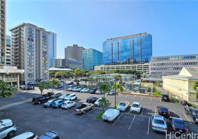 750 Amana Street,Honolulu,Hawaii,96814,1 バスルームバスルーム,コンド / タウンハウス,Amana,3,18581103