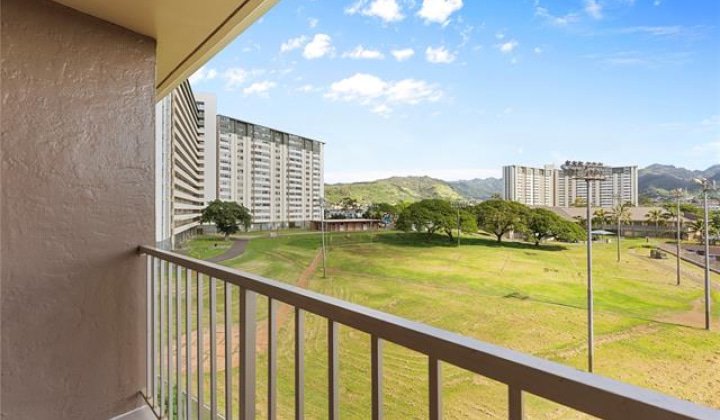 1250 Richard Lane,Honolulu,Hawaii,96819,2 Bedrooms Bedrooms,1 BathroomBathrooms,Condo/Townhouse,Richard,5,18130731