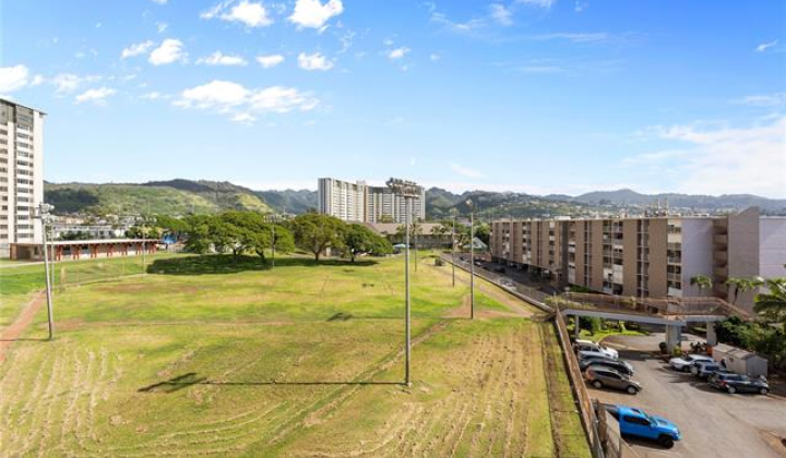 1250 Richard Lane,Honolulu,Hawaii,96819,2 Bedrooms Bedrooms,1 BathroomBathrooms,Condo/Townhouse,Richard,5,18130731
