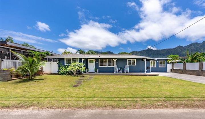 41-046 Hihimanu Street,Waimanalo,Hawaii,96795,5 Bedrooms Bedrooms,3 BathroomsBathrooms,Single family,Hihimanu,19294457