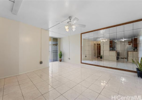 1250 Richard Lane,Honolulu,Hawaii,96819,2 Bedrooms Bedrooms,1 BathroomBathrooms,Condo/Townhouse,Richard,5,18130731