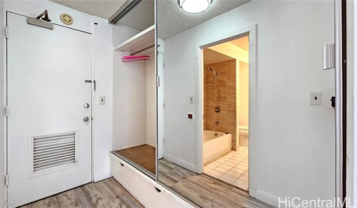 747 Amana Street,Honolulu,Hawaii,96814,1 バスルームバスルーム,コンド / タウンハウス,Amana,15,18131276