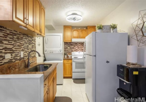 1260 Richard Lane,Honolulu,Hawaii,96819,2 ベッドルーム ベッドルーム,1 バスルームバスルーム,コンド / タウンハウス,Richard,5,18131624