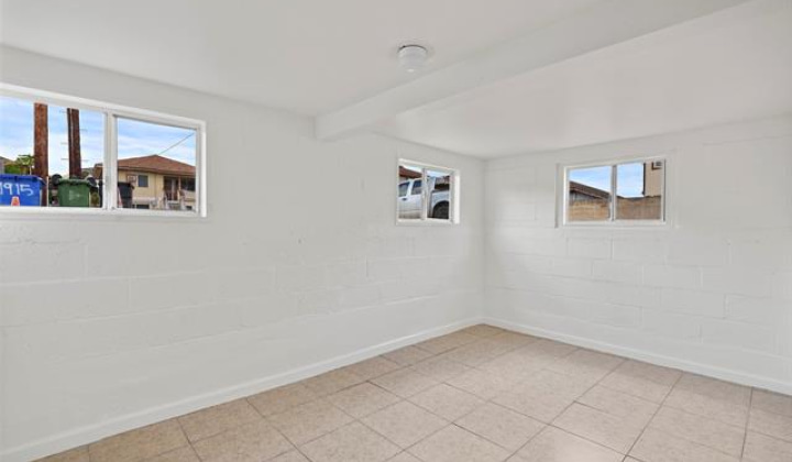1915 Lohilani Street,Honolulu,Hawaii,96819,5 ベッドルーム ベッドルーム,2 バスルームバスルーム,一戸建て,Lohilani,18131740