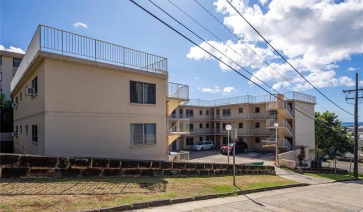 1611 Miller Street,Honolulu,Hawaii,96813,2 ベッドルーム ベッドルーム,1 バスルームバスルーム,コンド / タウンハウス,Miller,2,19295604