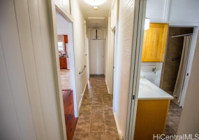 2470 Kalakaua Avenue,Honolulu,Hawaii,96815,2 Bedrooms Bedrooms,2 BathroomsBathrooms,Condo/Townhouse,Kalakaua,5,17735155