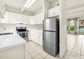 4202 Keanu Street,Honolulu,Hawaii,96816,2 Bedrooms Bedrooms,1 BathroomBathrooms,Condo/Townhouse,Keanu,2,18131770