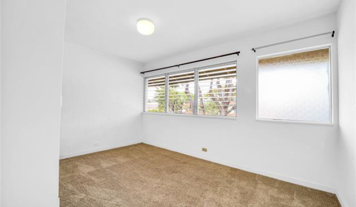 4202 Keanu Street,Honolulu,Hawaii,96816,2 Bedrooms Bedrooms,1 BathroomBathrooms,Condo/Townhouse,Keanu,2,18131770