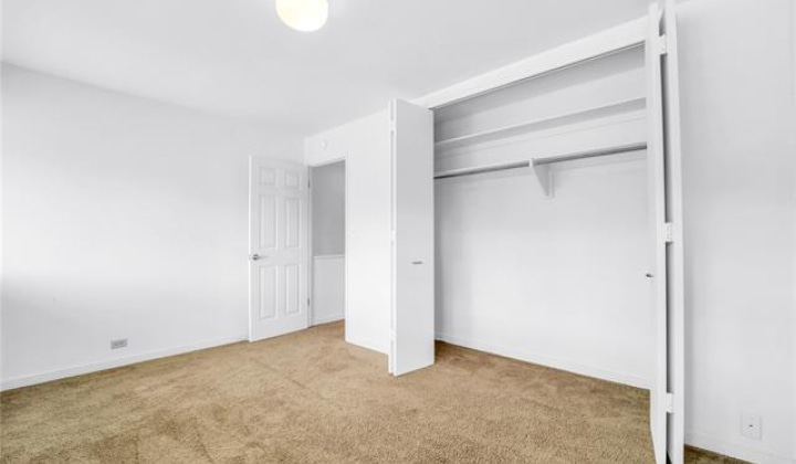 4202 Keanu Street,Honolulu,Hawaii,96816,2 Bedrooms Bedrooms,1 BathroomBathrooms,Condo/Townhouse,Keanu,2,18131770
