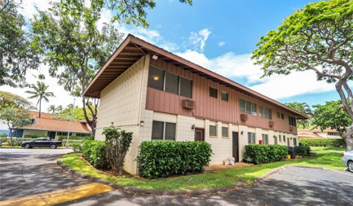 4202 Keanu Street,Honolulu,Hawaii,96816,2 Bedrooms Bedrooms,1 BathroomBathrooms,Condo/Townhouse,Keanu,2,18131770