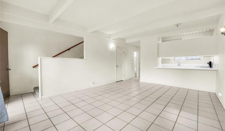 4202 Keanu Street,Honolulu,Hawaii,96816,2 Bedrooms Bedrooms,1 BathroomBathrooms,Condo/Townhouse,Keanu,2,18131770
