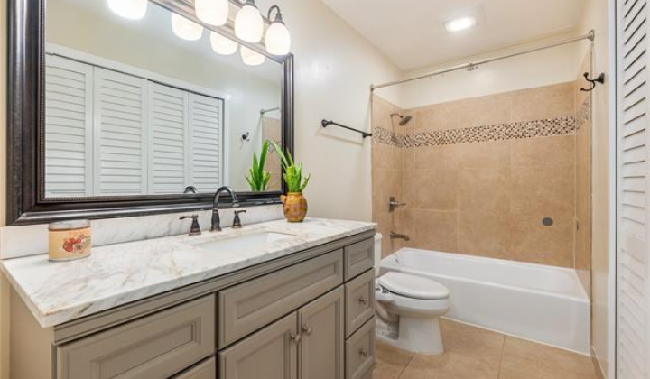 205 Kawaihae Street,Honolulu,Hawaii,96825,3 Bedrooms Bedrooms,2 BathroomsBathrooms,Condo/Townhouse,Kawaihae,1,19295896