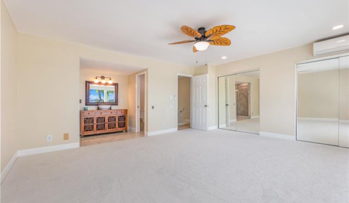 205 Kawaihae Street,Honolulu,Hawaii,96825,3 Bedrooms Bedrooms,2 BathroomsBathrooms,Condo/Townhouse,Kawaihae,1,19295896
