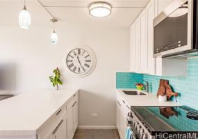 2211 Ala Wai Boulevard,Honolulu,Hawaii,96815,1 Bedroom Bedrooms,1 BathroomBathrooms,Condo/Townhouse,Ala Wai,31,18132337
