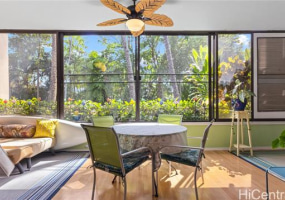 4999 Kahala Avenue,Honolulu,Hawaii,96816,2 ベッドルーム ベッドルーム,2 バスルームバスルーム,コンド / タウンハウス,Kahala,1,18133012