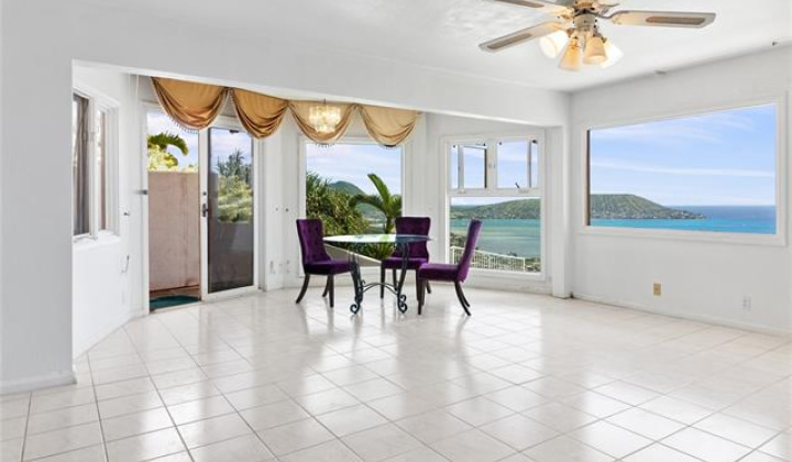 483 Maono Loop,Honolulu,Hawaii,96821,4 ベッドルーム ベッドルーム,4 バスルームバスルーム,一戸建て,Maono,19296671