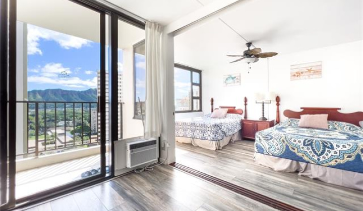 201 Ohua Avenue,Honolulu,Hawaii,96815,1 ベッドルーム ベッドルーム,1 バスルームバスルーム,コンド / タウンハウス,Ohua,18,18585342