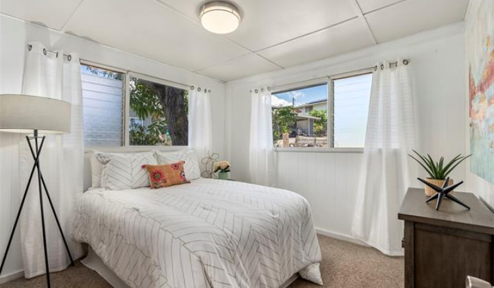 1756 Gulick Avenue,Honolulu,Hawaii,96819,4 ベッドルーム ベッドルーム,2 バスルームバスルーム,一戸建て,Gulick,18134299