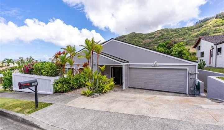 1756 Gulick Avenue,Honolulu,Hawaii,96819,4 ベッドルーム ベッドルーム,2 バスルームバスルーム,一戸建て,Gulick,18134299