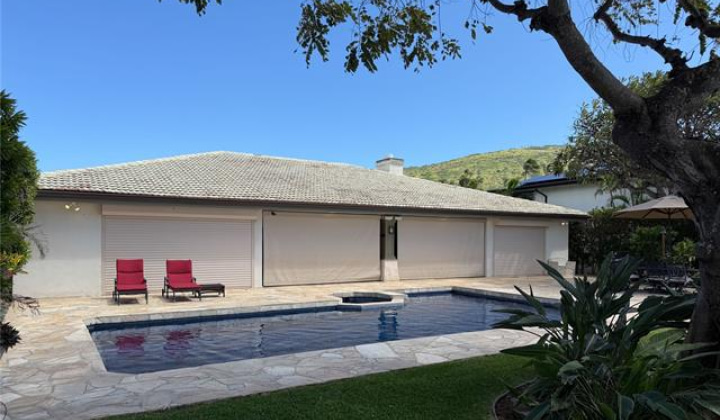 365 Portlock Road,Honolulu,Hawaii,96825,4 Bedrooms Bedrooms,4 BathroomsBathrooms,Single family,Portlock,19297577