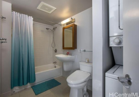 1009 Kapiolani Boulevard,Honolulu,Hawaii,96814,1 Bedroom Bedrooms,1 BathroomBathrooms,Condo/Townhouse,Kapiolani,41,18135328