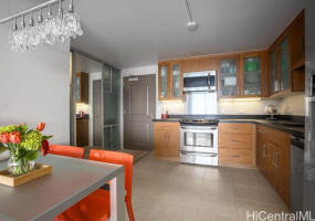 1009 Kapiolani Boulevard,Honolulu,Hawaii,96814,1 Bedroom Bedrooms,1 BathroomBathrooms,Condo/Townhouse,Kapiolani,41,18135328