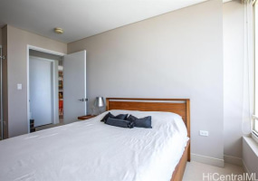 1009 Kapiolani Boulevard,Honolulu,Hawaii,96814,1 Bedroom Bedrooms,1 BathroomBathrooms,Condo/Townhouse,Kapiolani,41,18135328